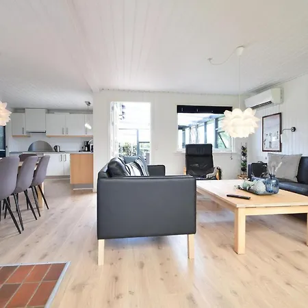 Beautiful Home In Juelsminde With Wifi * Juelsminde (Hedensted)