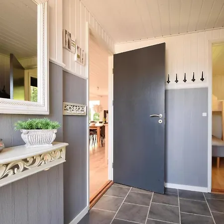 Nyaraló With Fireplace 1 Juelsminde